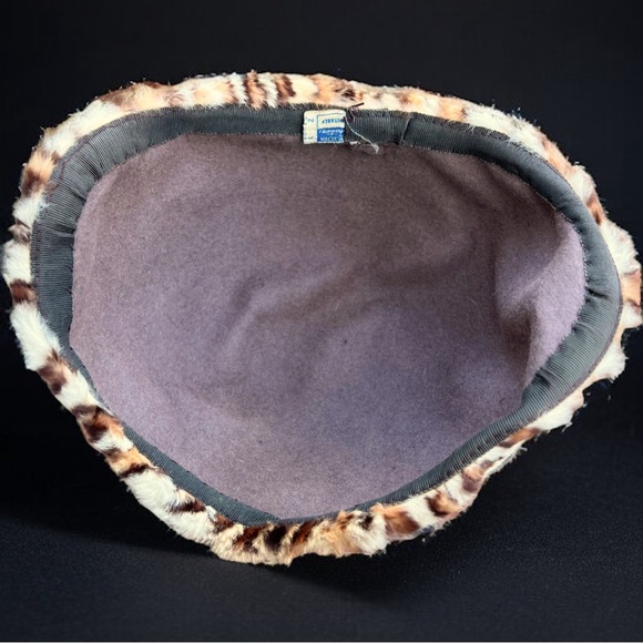 Vintage Leopard Print Faux Fur “Turtle” Hat - Picture 11 of 12